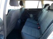 Volkswagen Golf 9