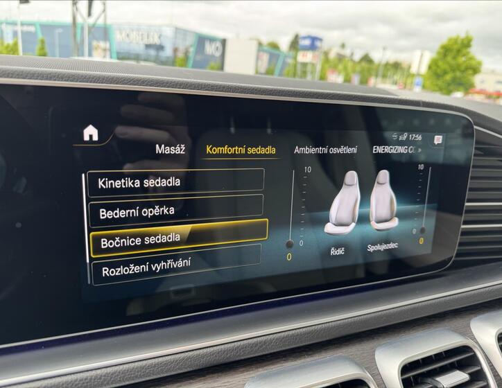 Mercedes-Benz GLS 13