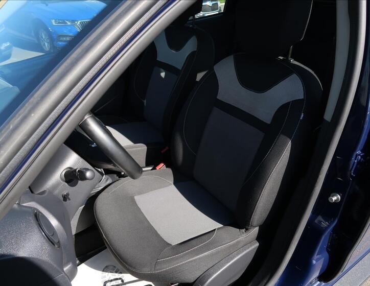 Dacia Duster 10