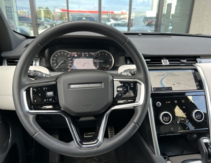 Land Rover Discovery Sport 13