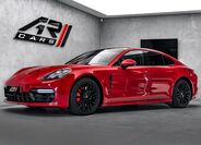 Porsche Panamera 1