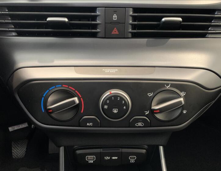 Hyundai i20 19
