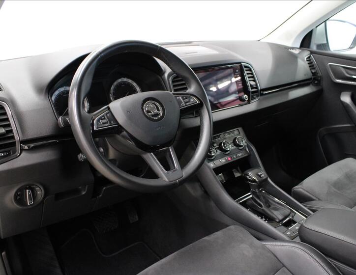 Škoda Karoq 10
