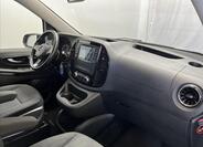 Mercedes-Benz Vito 14