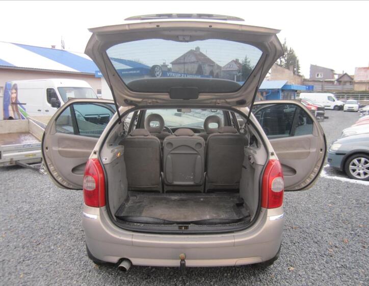Citroën Xsara Picasso 32