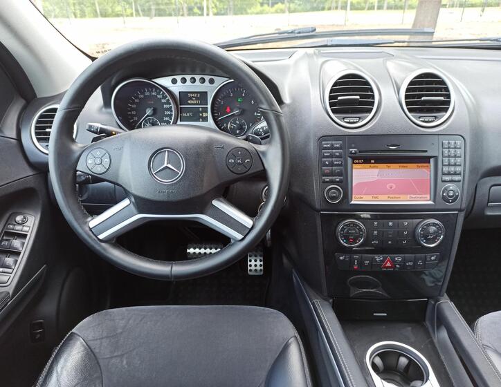 Mercedes-Benz Třídy M 17