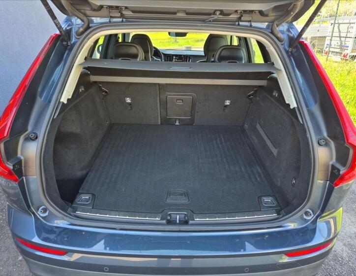 Volvo XC60 11