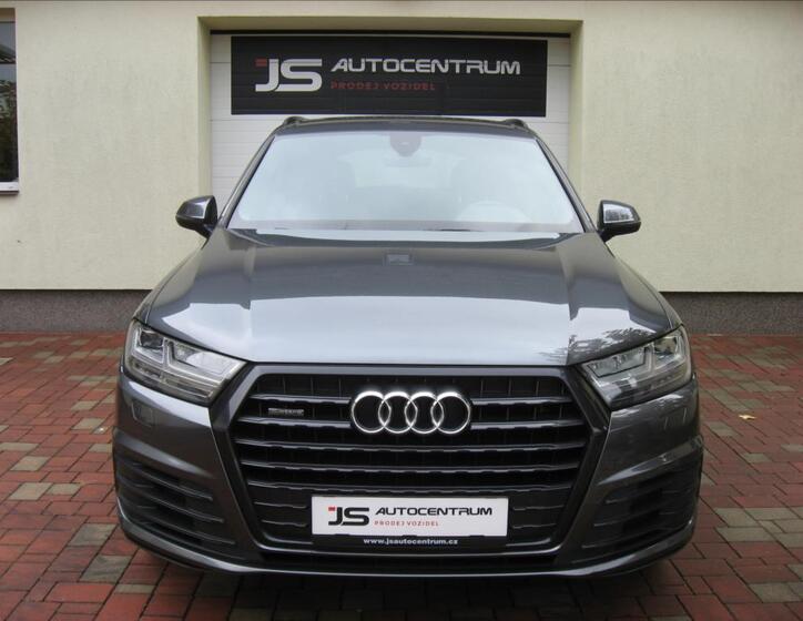 Audi Q7 3