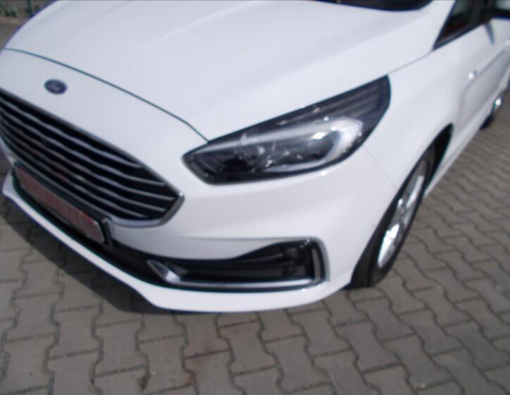 Ford Galaxy 7