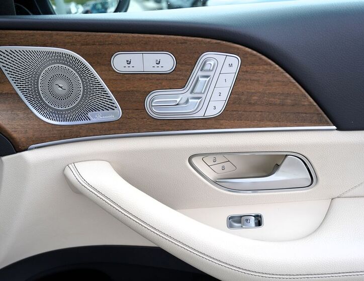 Mercedes-Benz GLS 25