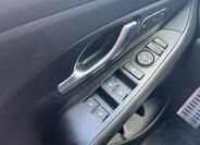 Hyundai i30 16