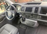 Volkswagen Multivan 12
