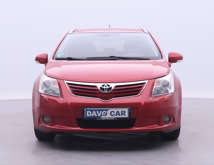 Toyota Avensis 2