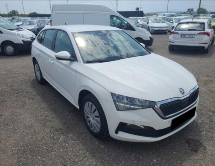 Škoda Scala 1