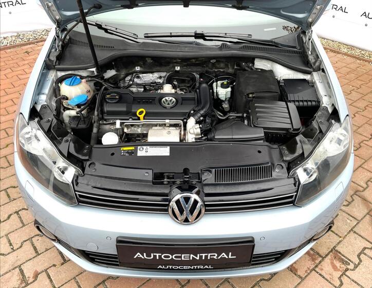 Volkswagen Golf 8