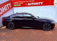 BMW M5 6