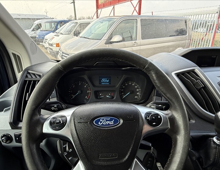 Ford Transit 10