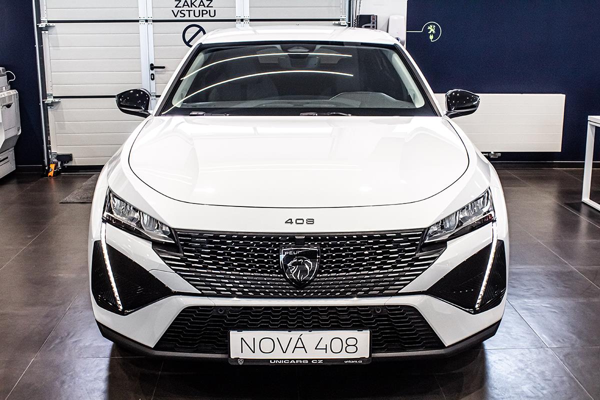 Peugeot 408