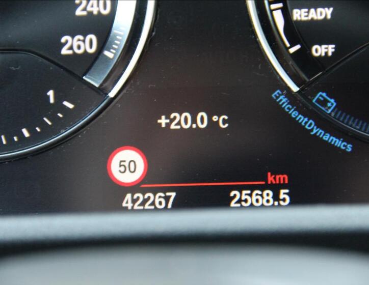 BMW X1 40
