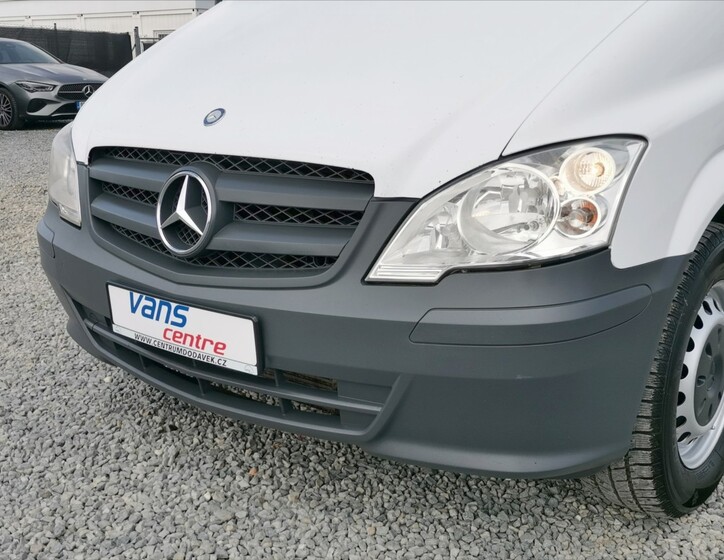 Mercedes-Benz Vito 17