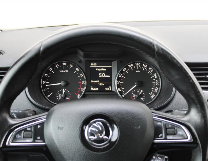 Škoda Octavia 16