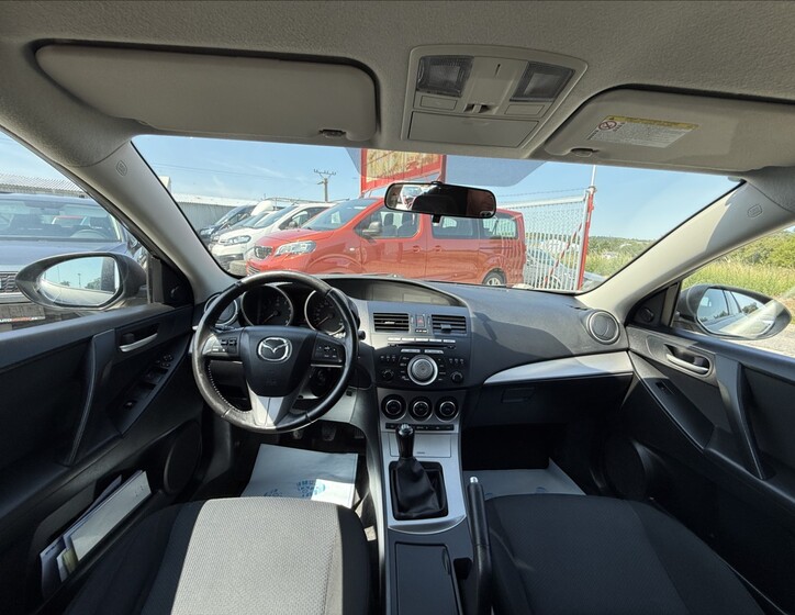 Mazda 3 19