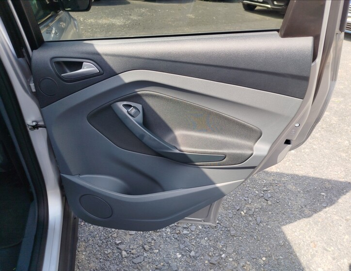 Ford C-MAX 29
