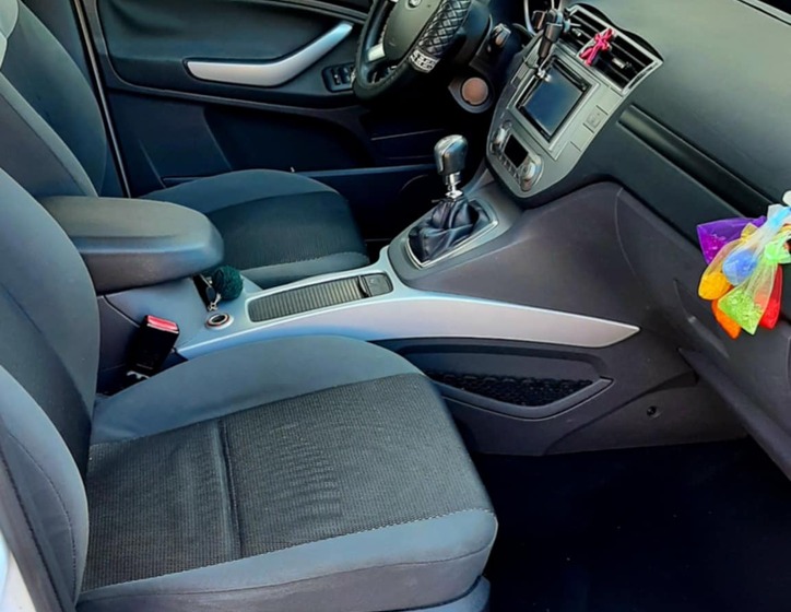 Ford Kuga 10