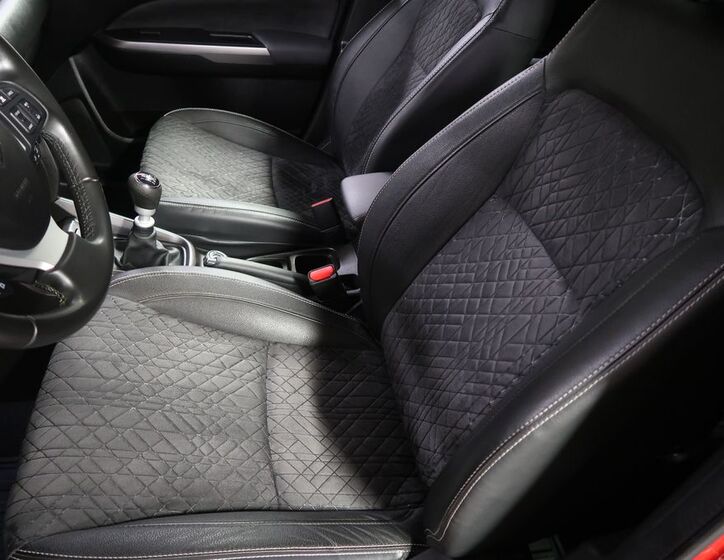 Suzuki Vitara 9