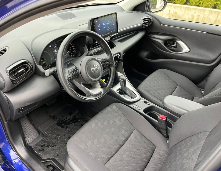 Toyota Yaris 14