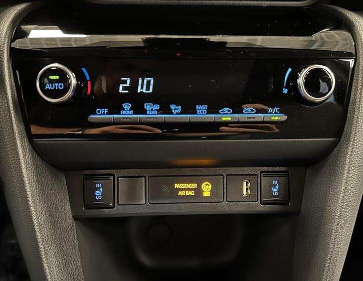 Toyota Yaris Cross 6