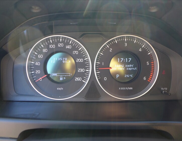 Volvo XC70 17