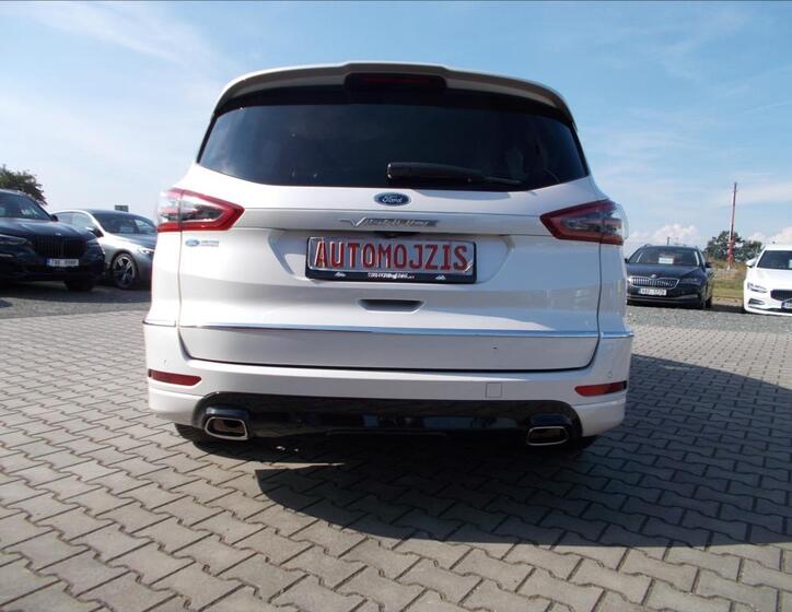 Ford S-MAX 13