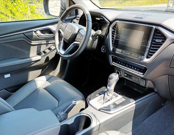 Isuzu D-Max 29