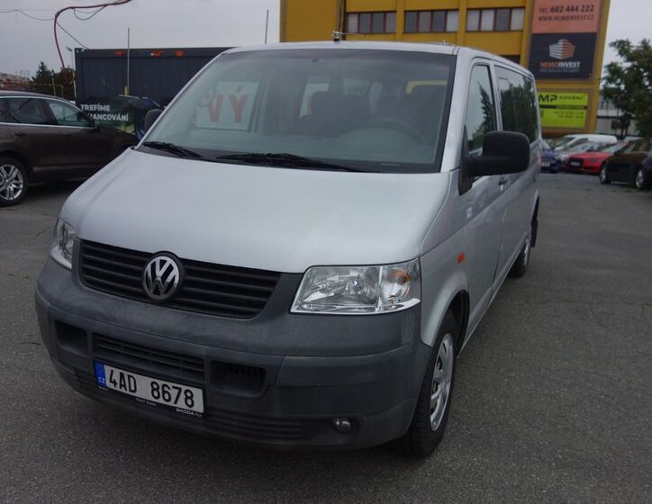 Volkswagen Transporter 1
