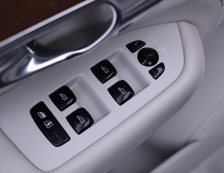 Volvo XC90 19