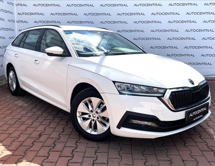 Škoda Octavia 1