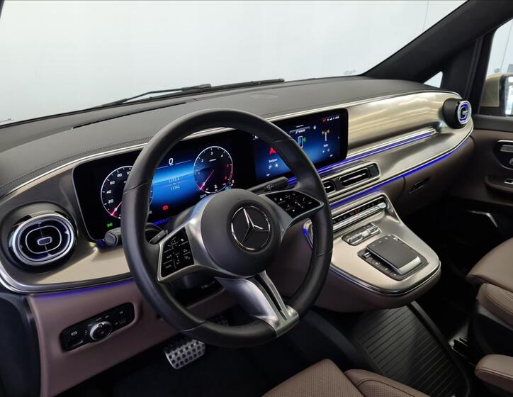 Mercedes-Benz Třídy V 9