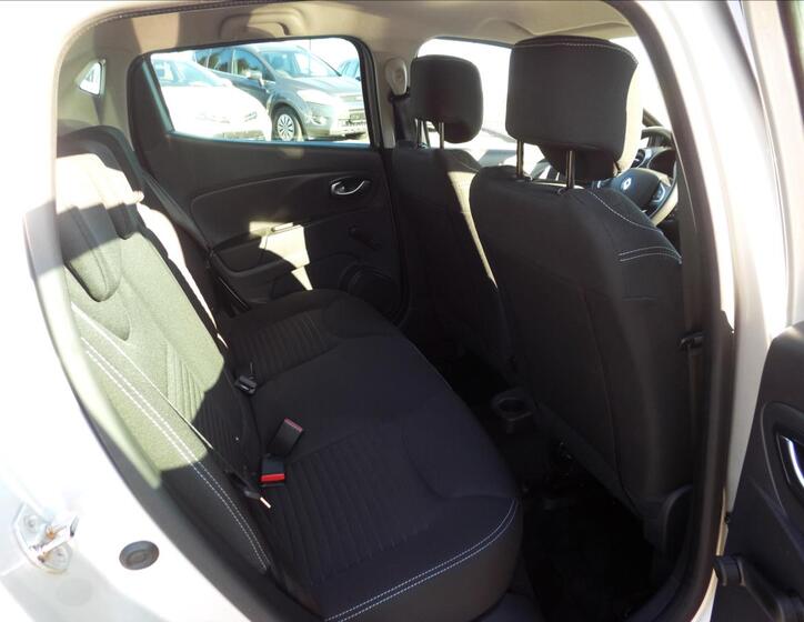 Renault Clio 29