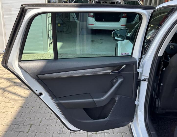Škoda Octavia 15