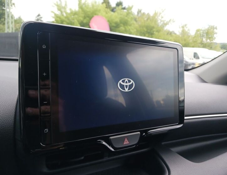Toyota Yaris 22
