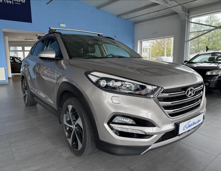Hyundai Tucson 1
