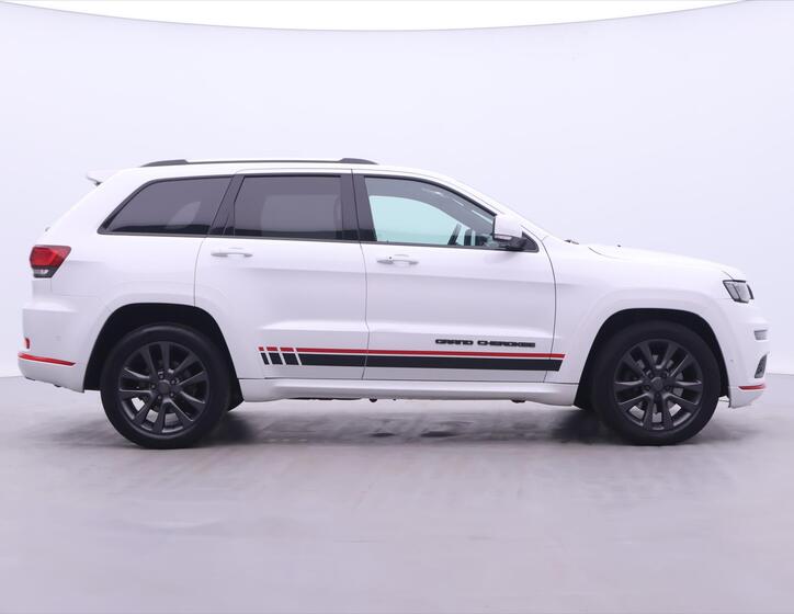 Jeep Grand Cherokee 8