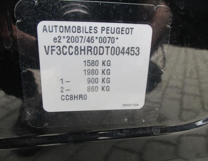 Peugeot 208 32