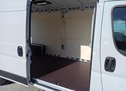 Toyota Proace Max 9