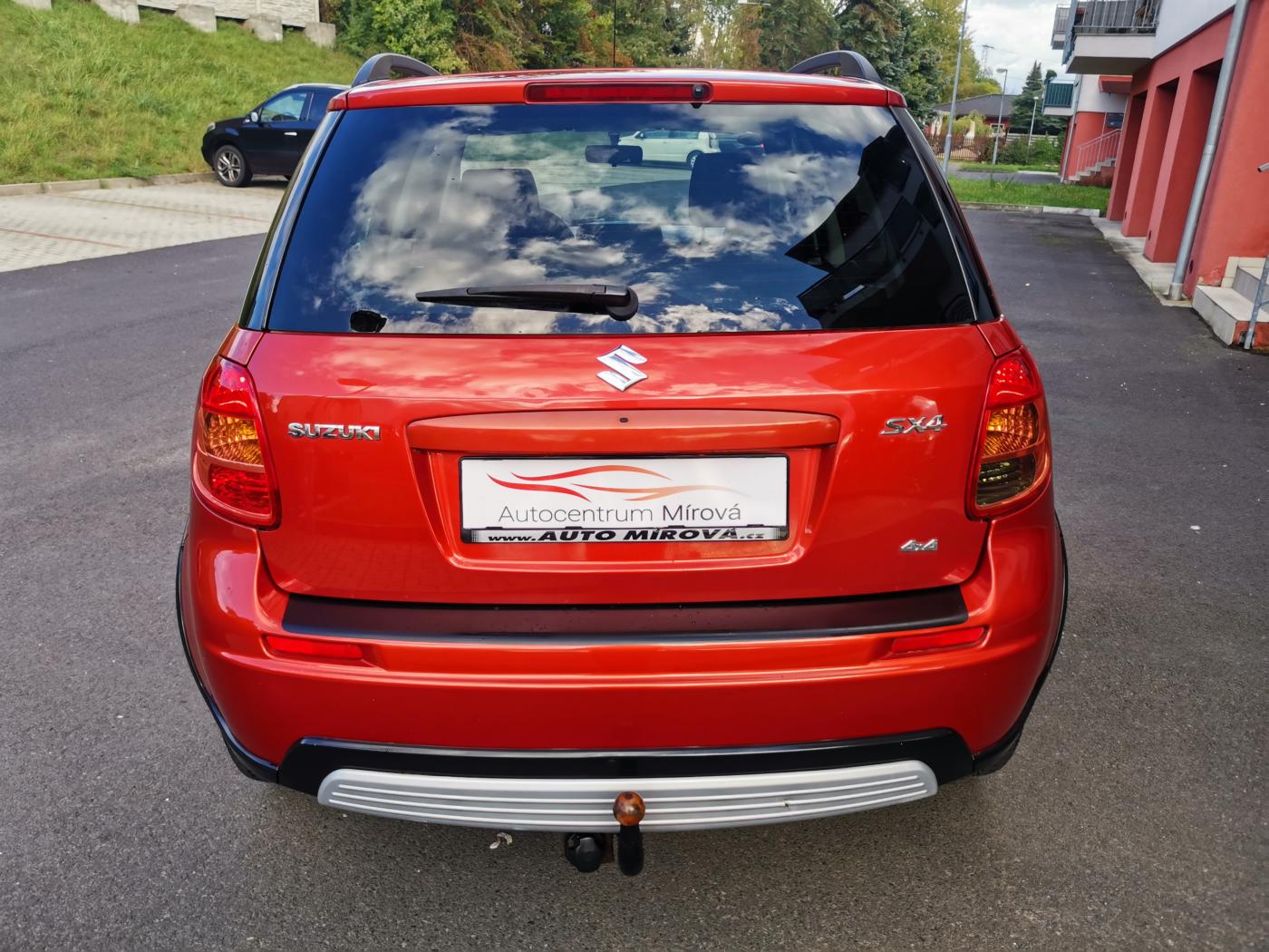 Suzuki SX4