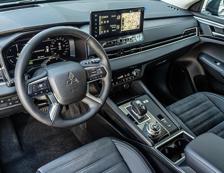 Mitsubishi Outlander 12
