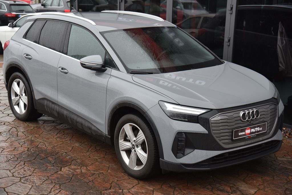 Audi Q4