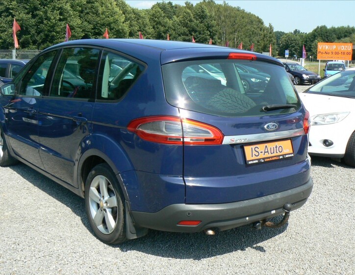 Ford S-MAX 5