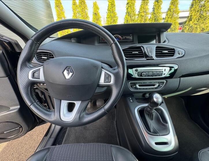 Renault Grand Scénic 15